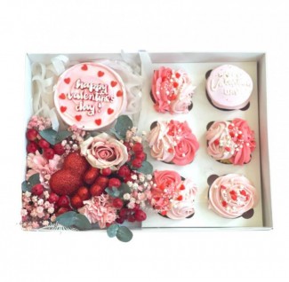 Cupcake and Cake Dessert Combo Box