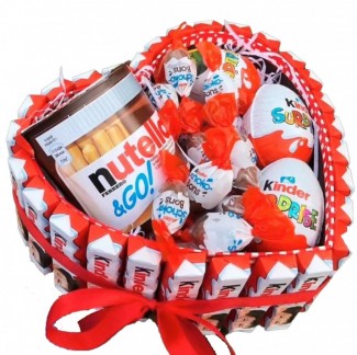 Sweet Romance: Heart-Shaped Chocolate Box