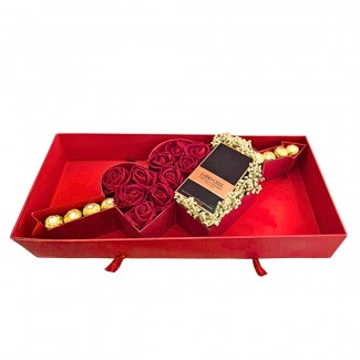 Perfums in elegant box roses