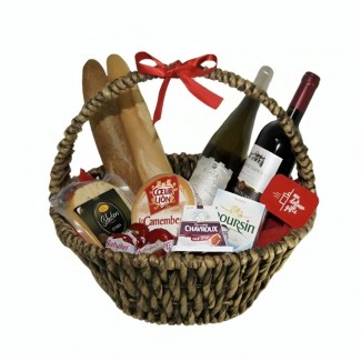 Red, White and Cheese Luxury Gift Basket