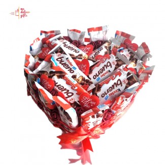 Kinder bueno chocolate heart box