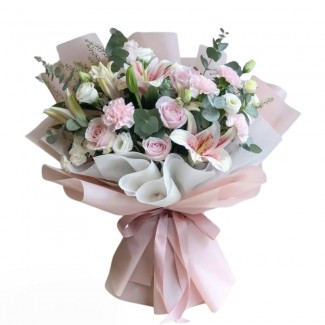 Pink Roses elegant bouquet