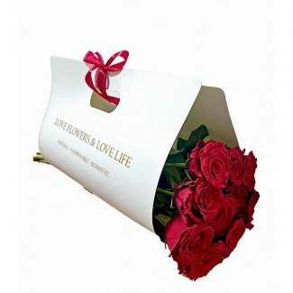 hand red roses bouquet in white