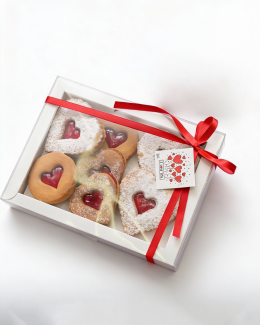 Sablé Strawberry Jam Heart Box