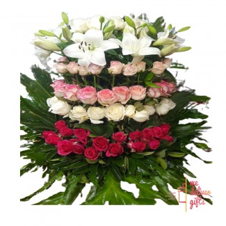 Simply Splendid Wedding Flowers Arrangement